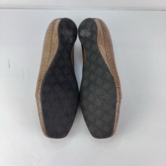 Vionic 9 Women's Dolores Slip On Croc-Embossed Leather Orthaheel Comfort Shoes - Picture 10 of 10